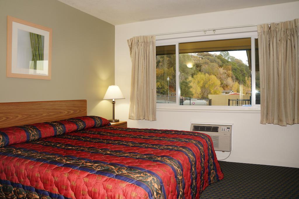 Lake Marina Inn Clearlake Oaks Quarto foto